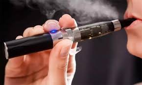 美國轉向加味尼古丁電子菸減害監管　台灣全面禁絕遭批背離國際菸害防制趨勢